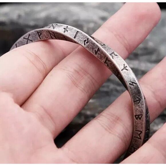 Mens Norse Viking Twisted Runes Stainless Steel Hammered Torc Bangle Bracelet - Picture 5 of 9